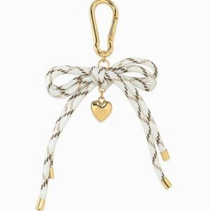 Rope Bow Bag Charm with Puff Heart | White